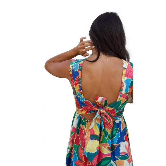 NEW SKIES ARE BLUE ruffle tie back maxi dress in multi - Picture 4 of 9